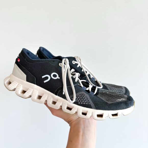 On Cloud X Lace Up Athletic Sneakers Navy 8.5 - Picture 2 of 7